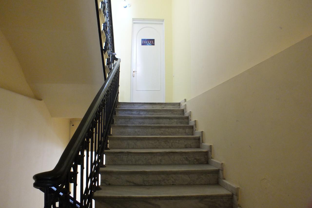 Hotel Nice Tbilisi Exterior foto